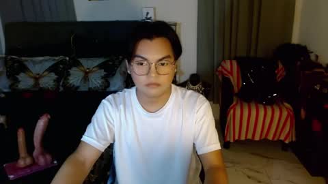 Fem boi Nards online show from July 4, 7:28 pm