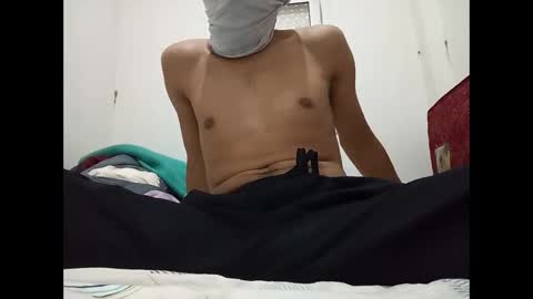 yoursexy150154 online show from May 13, 2:58 pm