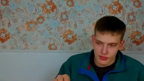 yrshela online show from April 19, 10:01 pm