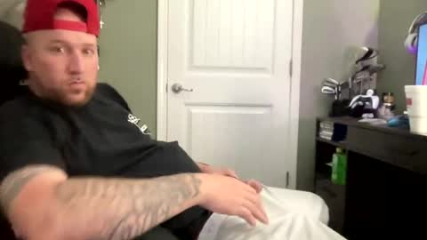 yungmugger47 online show from August 1, 4:44 am