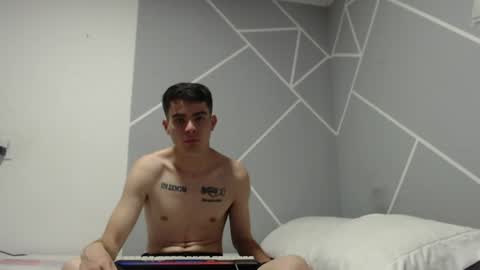 Zac efront online show from June 24, 11:18 pm