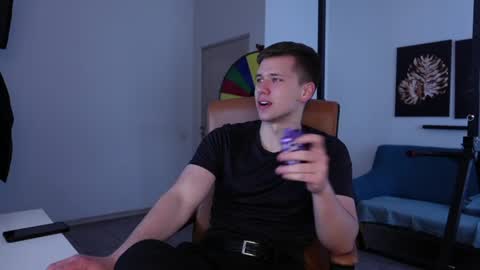 ZACK GILLIAN online show from May 27, 5:10 pm