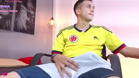 zackdriussyx online show from July 3, 9:07 pm