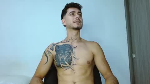 zark_wolf online show from July 14, 5:08 pm