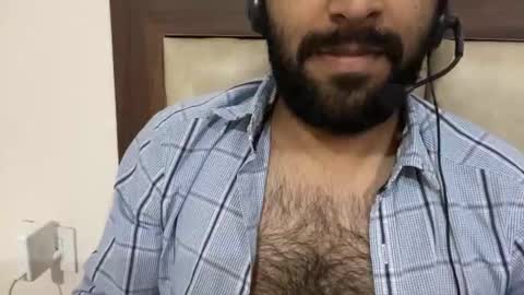 Mo online show from May 25, 5:41 pm
