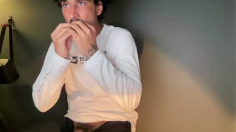 zeusdelicious online show from July 18, 2:07 am