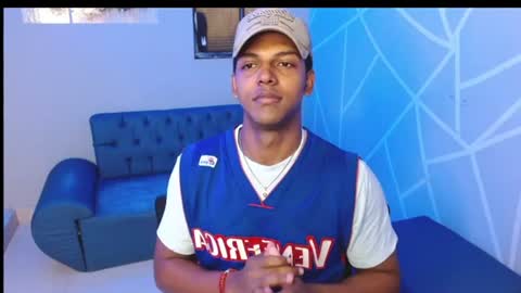 Zoriel online show from July 28, 1:10 pm