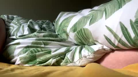 zyrenloft online show from May 7, 7:52 am