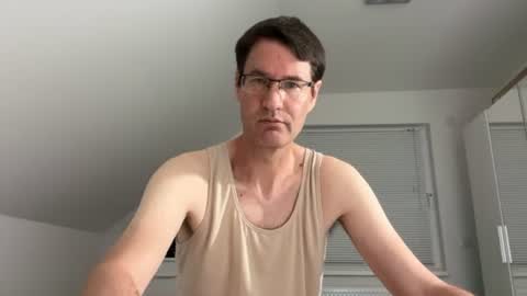 zzz123_cam online show from August 9, 3:07 pm