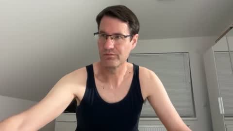 zzz123_cam online show from July 24, 2:46 pm