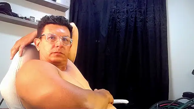 pedropicapi online show from April 29, 3:11 am