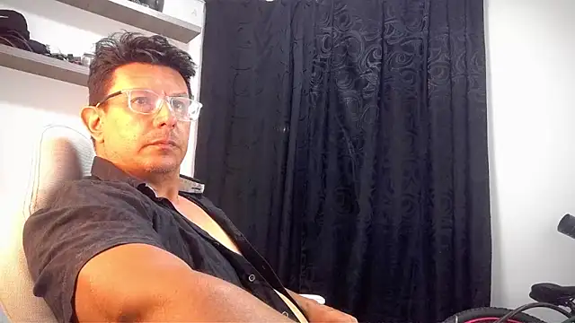 pedropicapi online show from May 2, 3:53 am