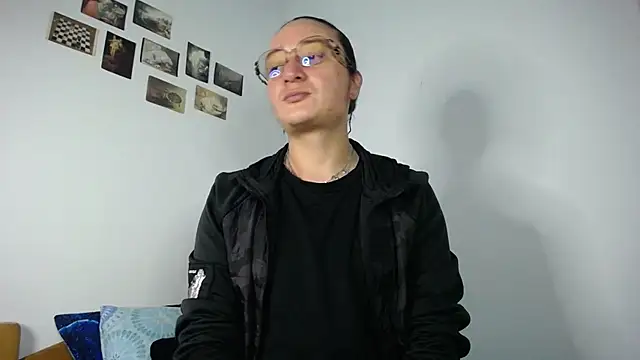 monkeywillwhite online show from May 1, 4:05 am