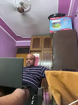 Dick 6inches online show from May 2, 5:43 am