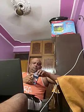 Dick 6inches online show from May 7, 7:08 am