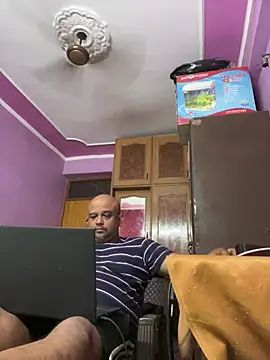 Dick 6inches online show from May 1, 2:04 am