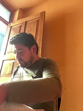 jerrydiaz online show from June 4, 5:41 pm