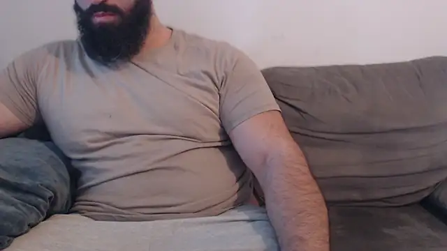 hugemachohandsome online show from May 18, 3:06 pm