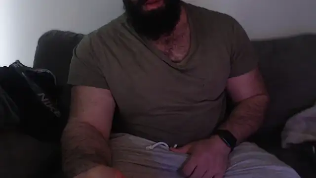 hugemachohandsome online show from May 12, 6:11 am