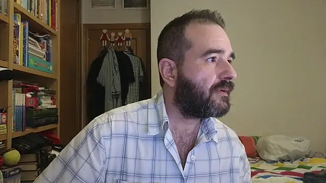 curiosillo83 online show from July 28, 4:39 pm
