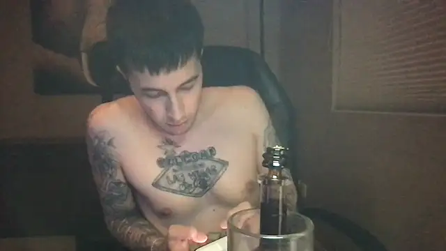 Bwcjoshbanks online show from May 24, 3:56 am