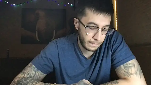 Bwcjoshbanks online show from May 4, 9:05 pm