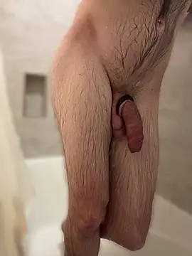 bigdeal698 online show from June 27, 11:57 am