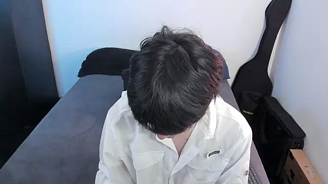 Aventure Twinks online show from April 23, 10:34 pm