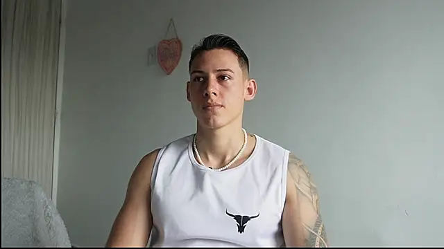 Muscle King Cum online show from June 12, 1:31 pm