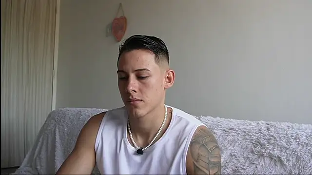 Muscle King Cum online show from June 10, 2:07 pm
