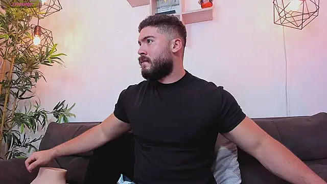 SebastianVilla  online show from May 12, 8:06 pm