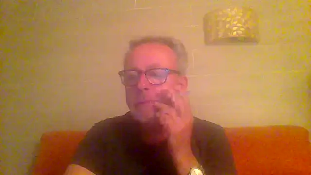 tuggy59 online show from May 18, 4:51 am