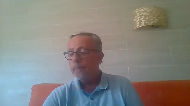 tuggy59 online show from August 4, 9:59 am