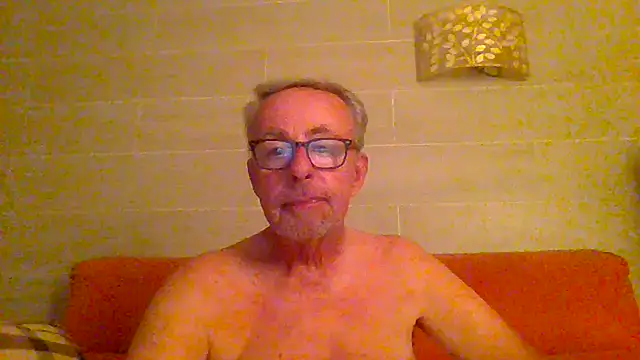 tuggy59 online show from July 24, 5:04 am