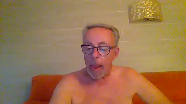 tuggy59 online show from July 27, 5:25 am