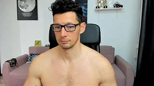 BrutusK08 online show from May 21, 8:32 am