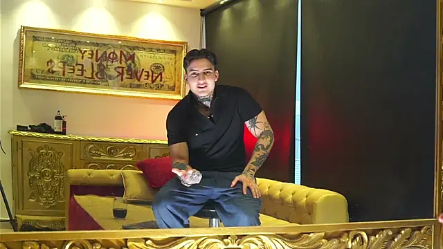 dantecoppolaa  online show from May 21, 10:36 pm