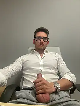 masterboss  online show from July 16, 11:50 am