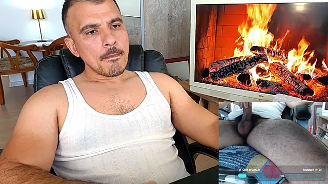 officeman7 online show from June 3, 11:23 am
