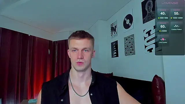 Samuel Andrew online show from July 30, 4:01 am