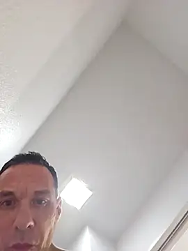 Iliketocooksquirt25 online show from May 10, 11:00 am
