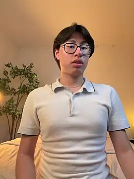 SrLuis18 online show from May 17, 4:31 am