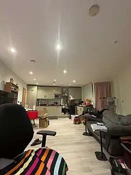 LondonTeffy online show from May 6, 9:04 pm