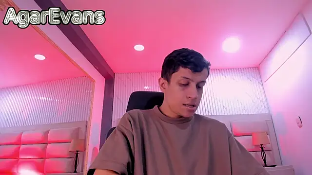 AgarEvans online show from July 23, 3:04 am
