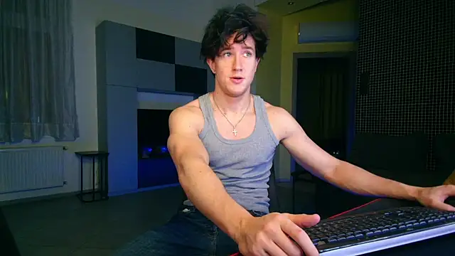 ChristianLevine  online show from July 24, 6:26 pm