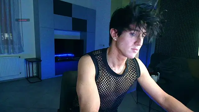 ChristianLevine  online show from April 30, 5:31 pm