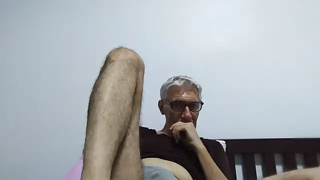 BIGUNCUTHARDCOCK online show from August 5, 10:09 am