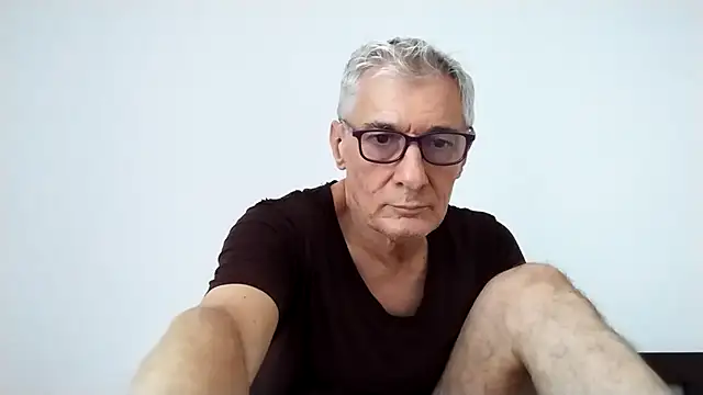 BIGUNCUTHARDCOCK online show from May 4, 1:51 am