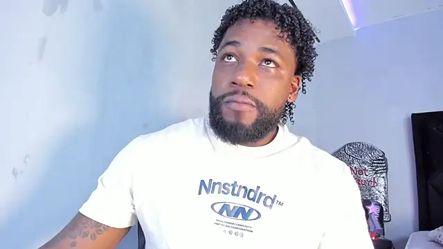 Dancelwashington online show from June 3, 4:45 pm