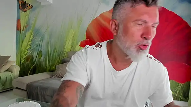 BlowMyXXL online show from May 16, 5:38 am
